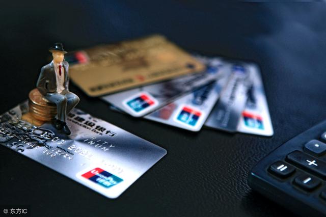拉卡拉：信用卡用户必知的12个细节，这些年少提了多少额度！