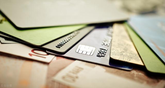 拉卡拉官网：信用卡逾期还不上怎么办？
