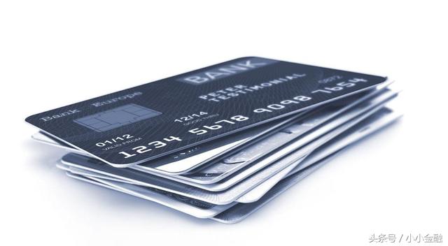 POS机扫码：手续费怎么算你都还不知道，信用卡就敢账单分期？
