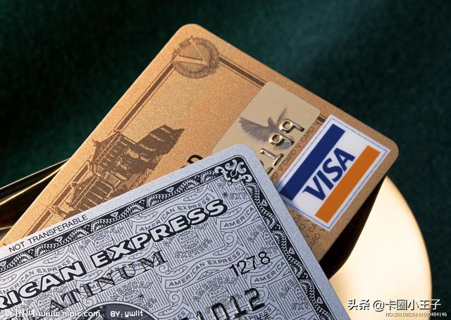 pos机刷卡：信用卡手机扫码消费和直接刷卡的区别